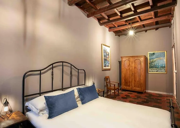 Apartment Dimora Florea - In The Heart Of Campo De' Fiori